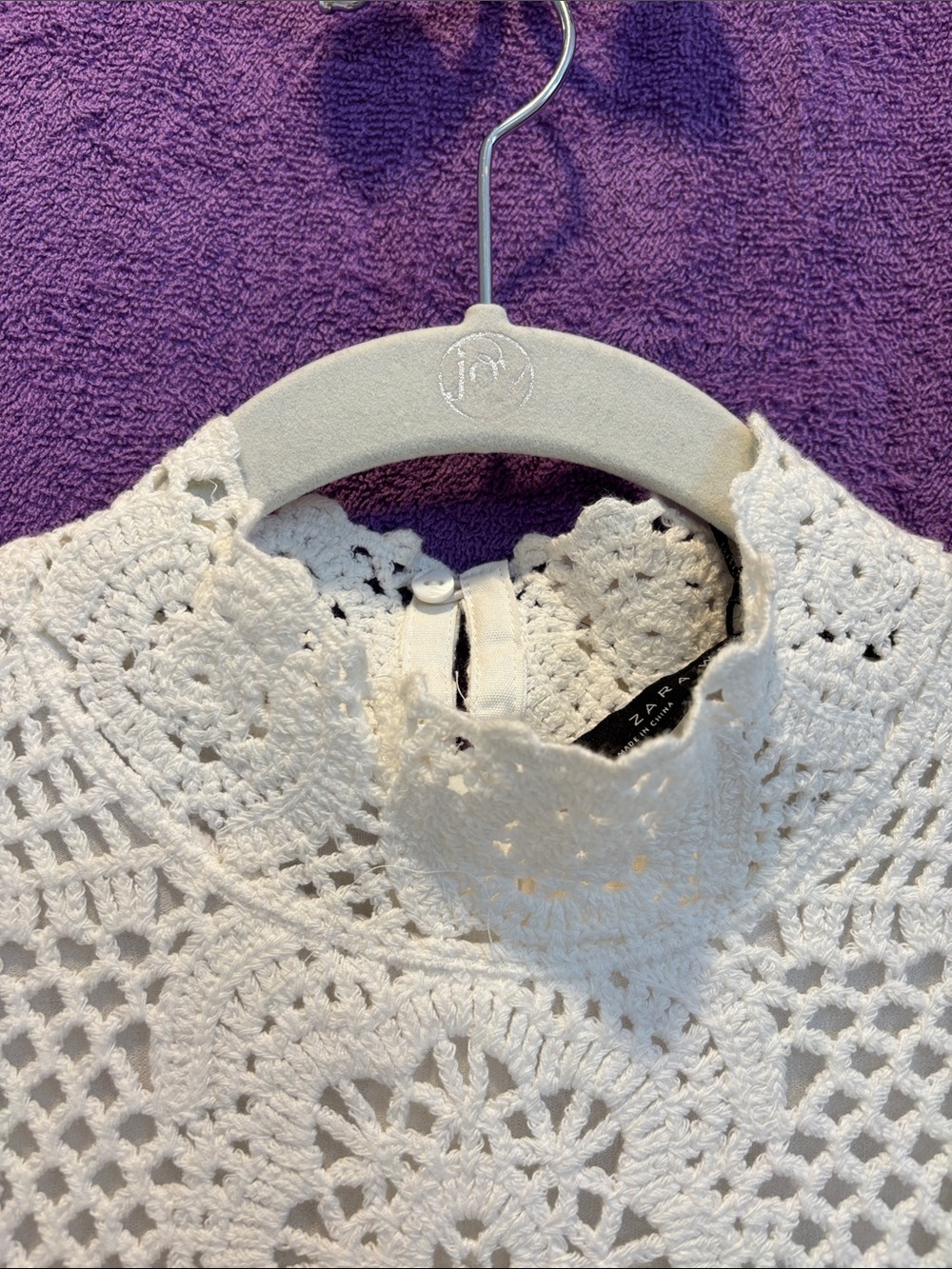 NWT Zara White Eyelet Dress with Pink & Green Floral Embroidery - Picture 2 of 11